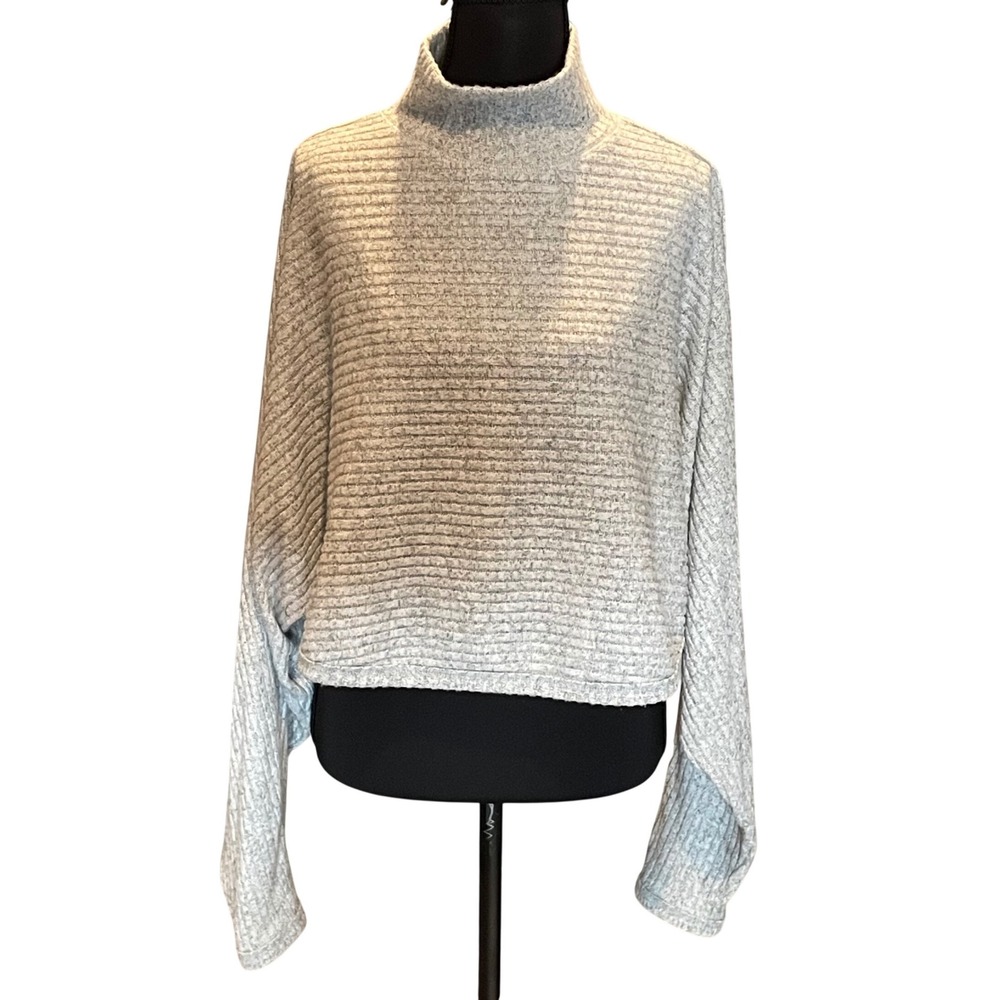 Pilcro Anthropologie Grey Ribbed Mock Neck Cropped Poncho Sweater M Soft Girl